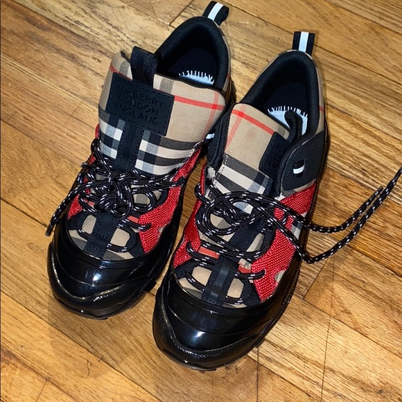 34 kids shoes
